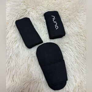 Nuna Trvl shoulder straps and buckle strap